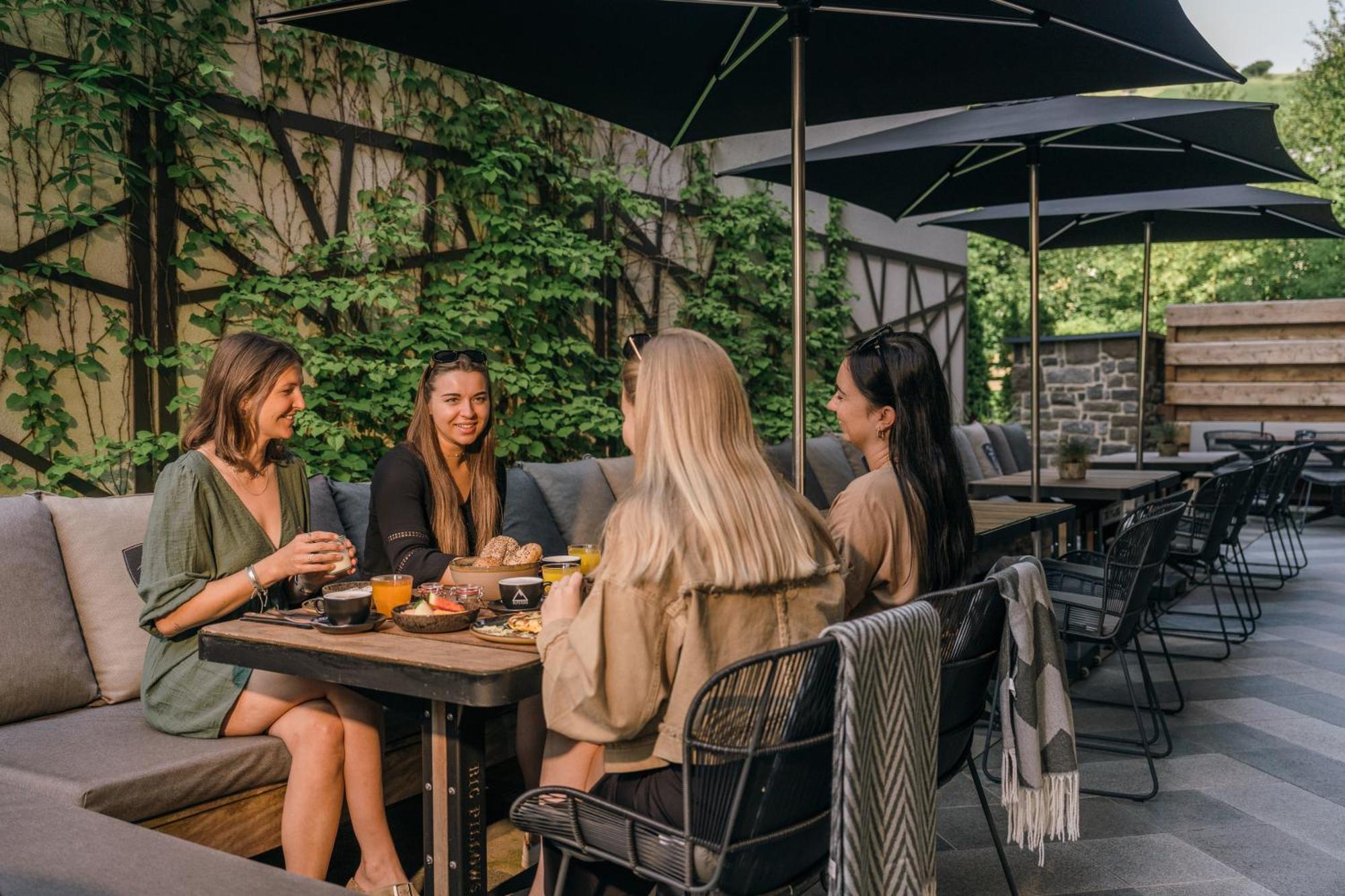 24 By Avenida - Mountain Hotel Kaprun Eksteriør billede